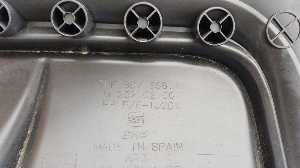 фото №15, Накладка спойлер дифузор бампера заднього cupra formentor 5ff807568e