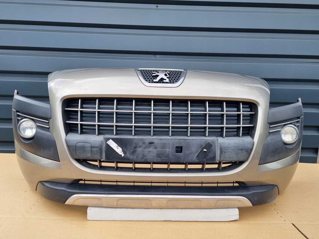 фото №1, Peugeot 3008 2008- бампер перед оригинал c102