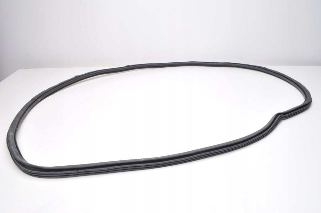 фото №1, Bentley bentayga прокладка дверь левый задняя 36a833721