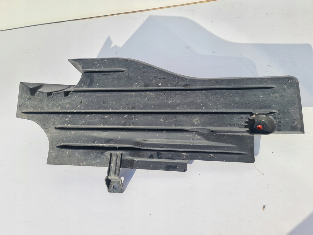 фото №1, Kuga mk2 плита защита подвеска левая av61-r11779-af