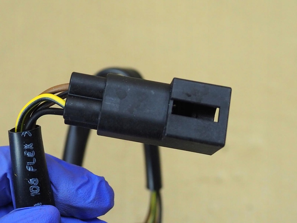 фото №9, Датчик давления кондиционера ford 95gw19d566aa