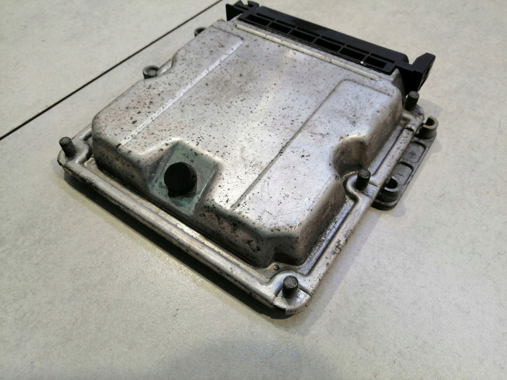 фото №6, Блок керування двигуна xsara picasso 2.0 hdi 0281010137