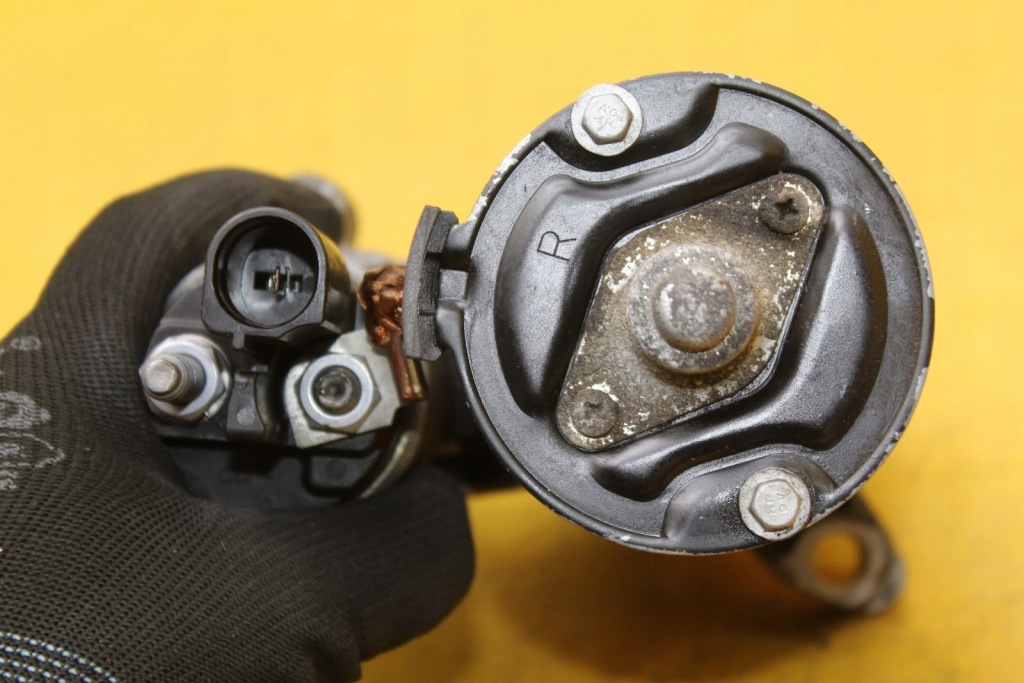 Стартер 10 зубів a8 d4 3.0 tfsi 06e911021f cre в Україні