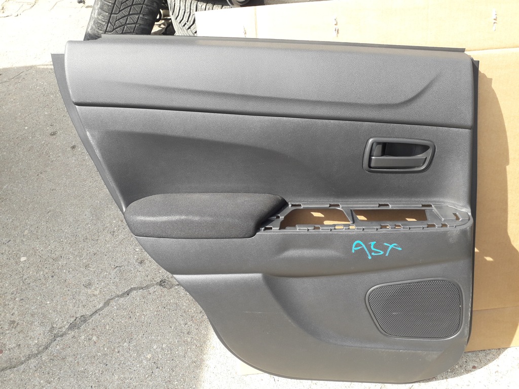 фото №3, Обивка дверь задняя mitsubishi asx 20-