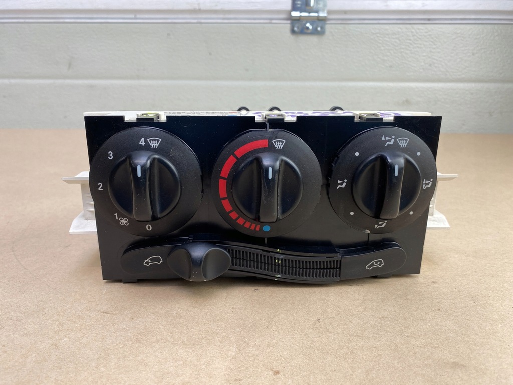 фото №15, Панель обдув mercedes a klasa w168 кондиционера a1688300385