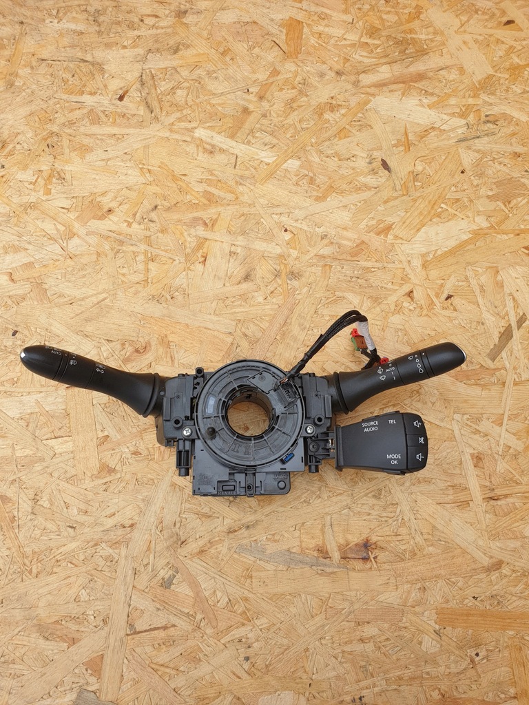 фото №1, Renault talisman переключатели лента 255545857r