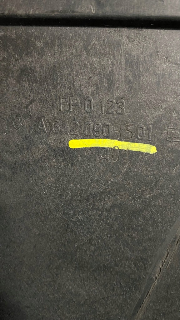 фото №10, Mercedes glc 253 x253 cdi корпус фильтра воздуха