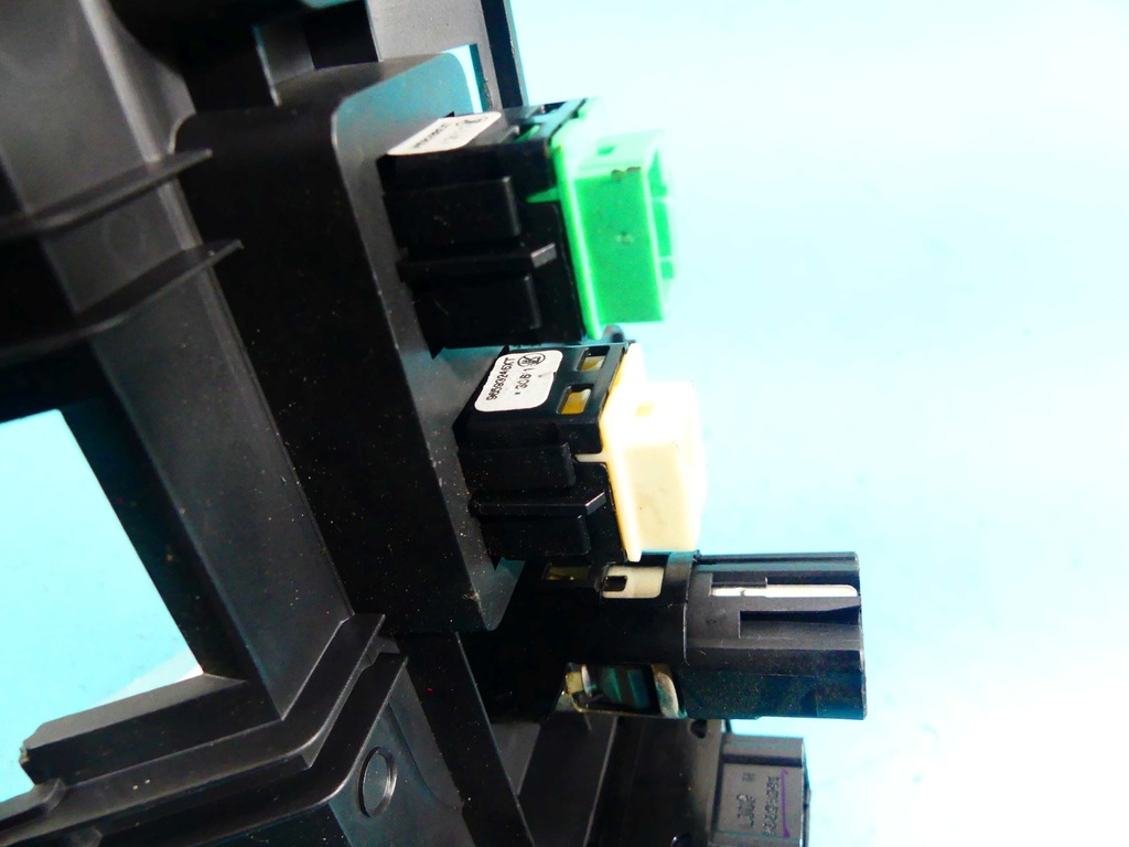 фото №8, Рамка консоль панель разъём citroen berlingo ii