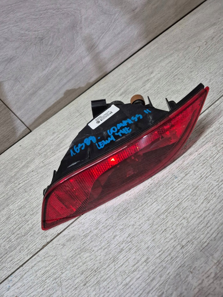 фото №1, 16388. compass ii лампа бампер левый задняя 522070020