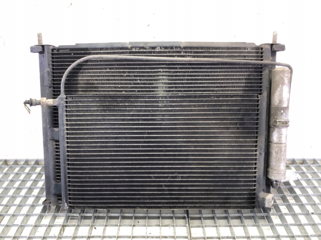 Купити Радіатор води renault modus 1.5 68km 176010-00070