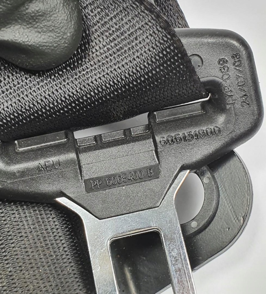 Ремінь безпеки лівий задній mini cooper r56 6065400b 2751402 Доставка