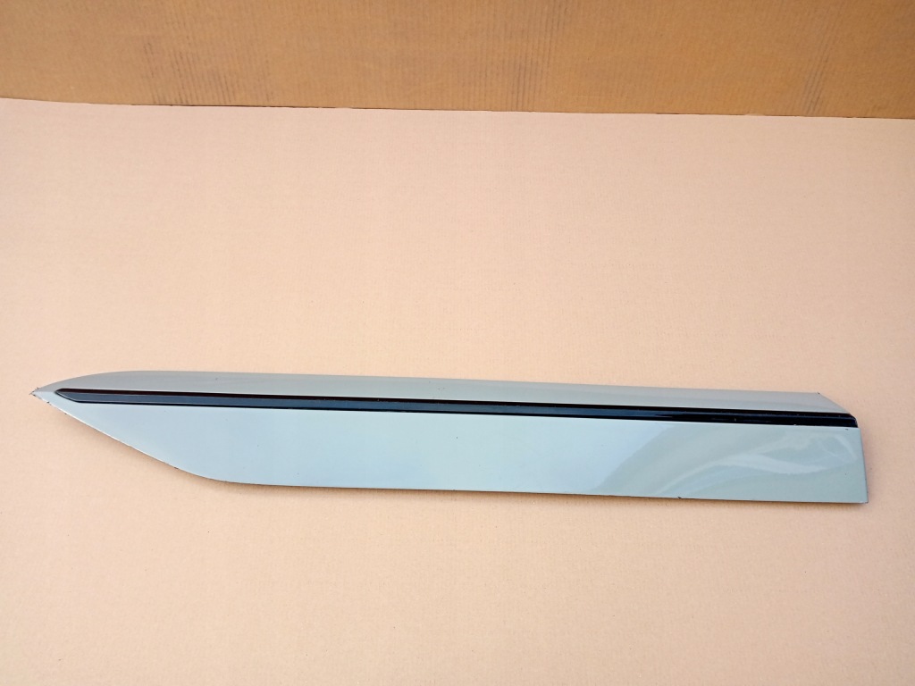 фото №1, Skoda superb iii sportline левая молдинг дверь задняя