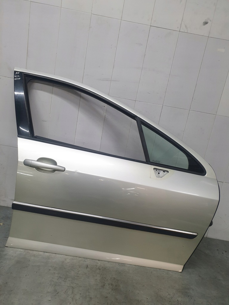 фото №1, Двері передні праве peugeot 407 kcvd