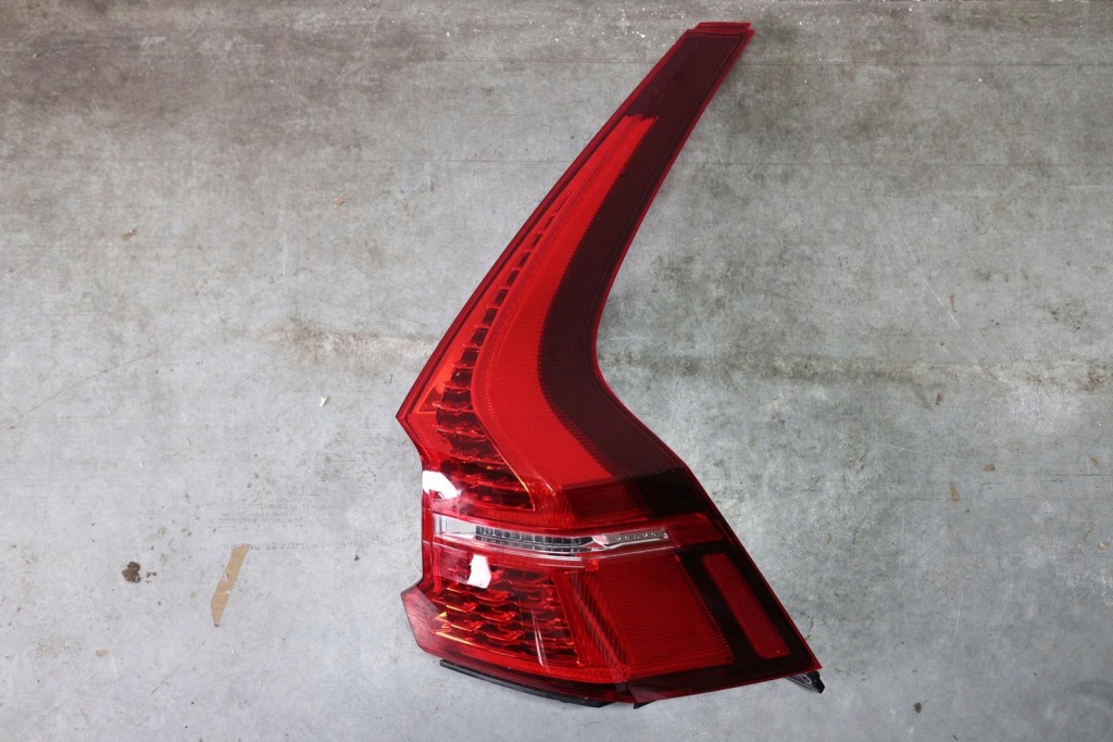 Купити Фара led правий праві задній volvo xc60 2 2017- 32228915