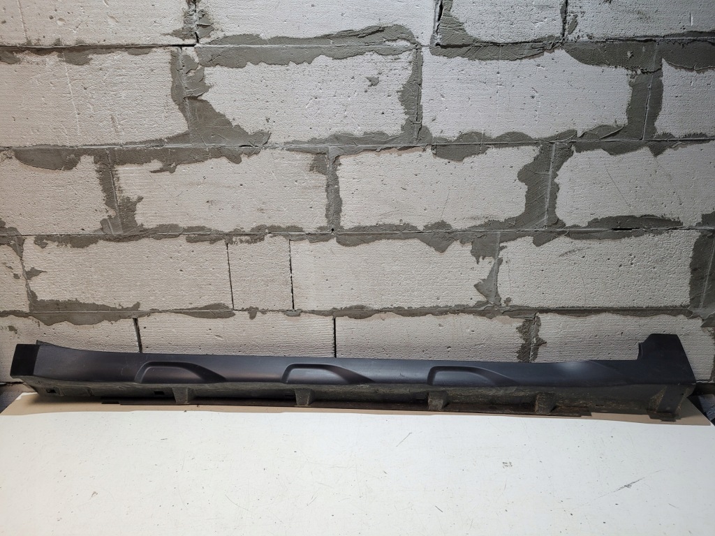 фото №1, Молдинг порог правая outback v bs 14-19