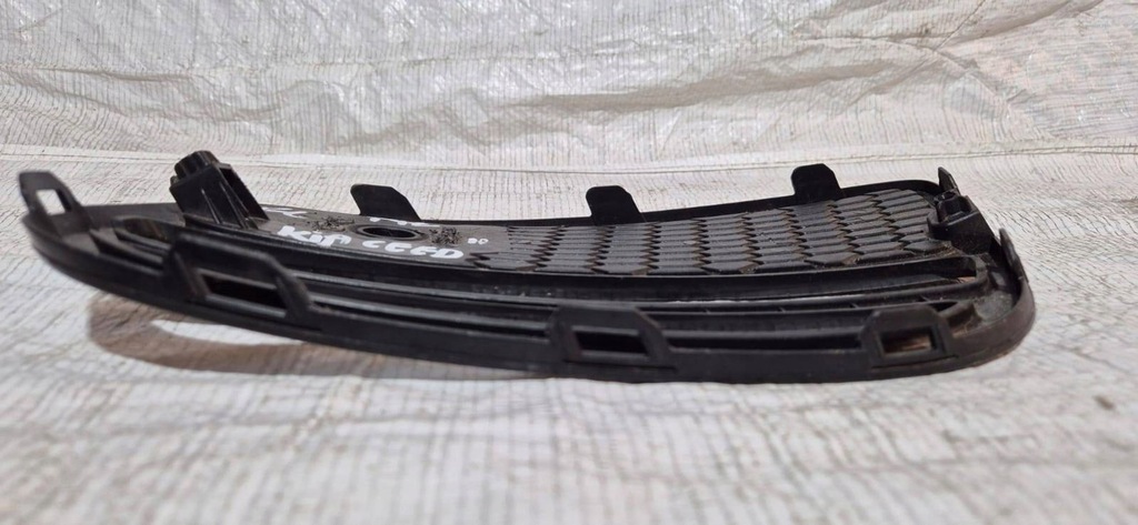 фото №6, Решітка права бампера задня kia ceed ii