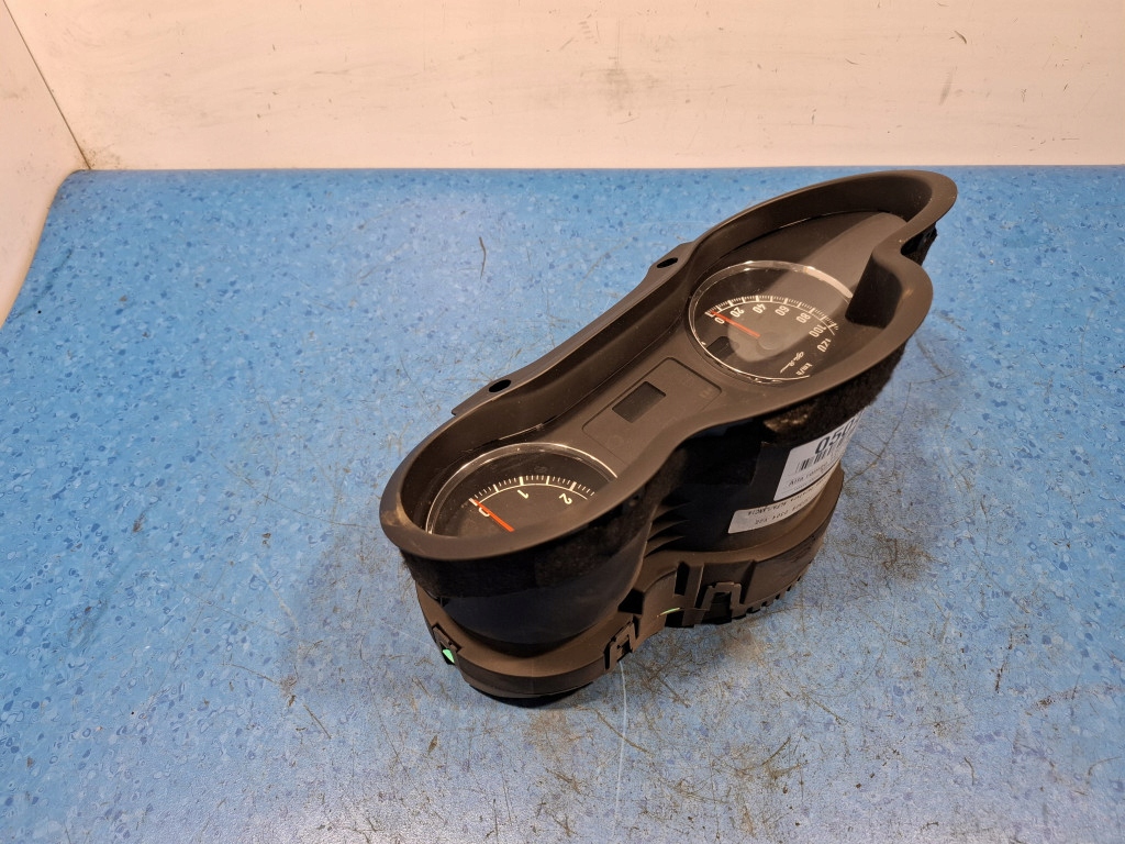 фото №6, Alfa romeo 147 1.6 лічильник 156071224