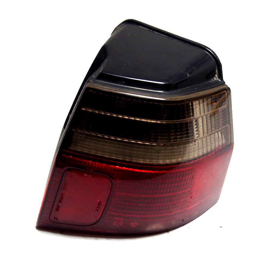 фото №1, Лампа правая задняя задняя mitsubishi galant viii kombi