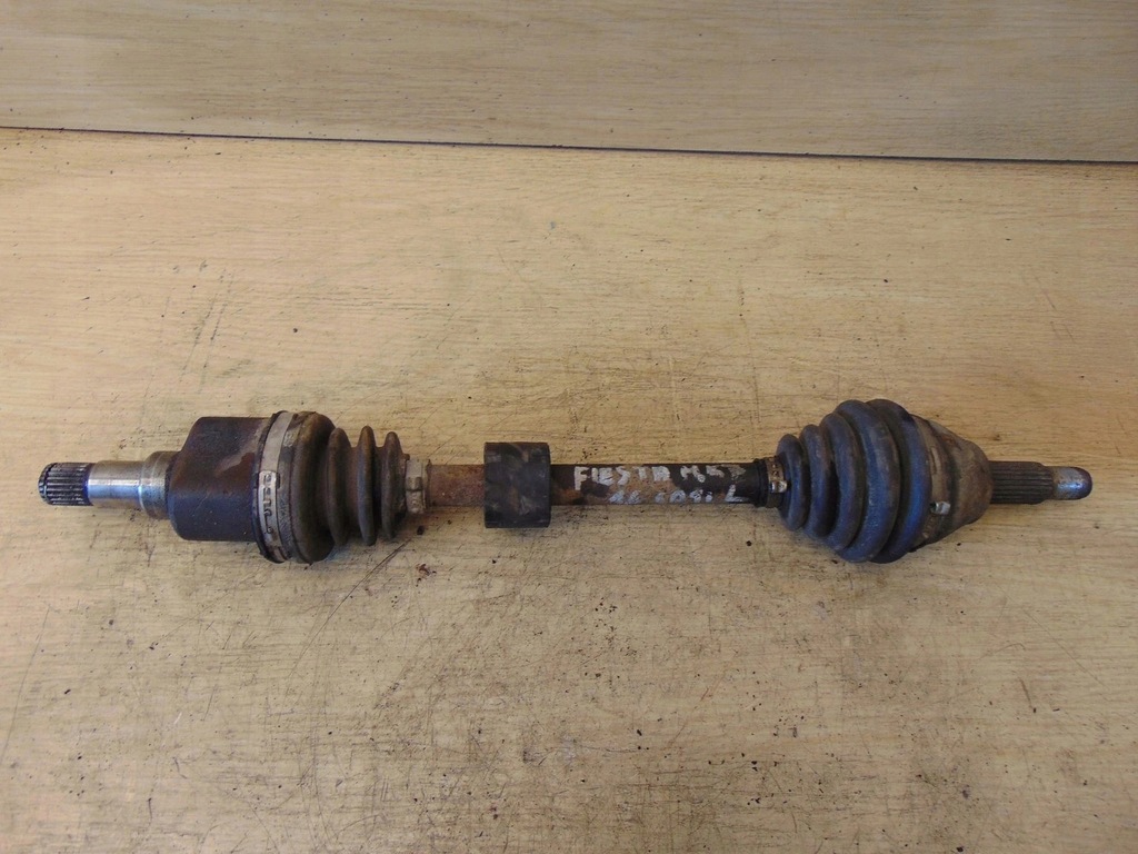 фото №1, Привідний вал ліва перед ford fiesta mk7 1.6 tdci