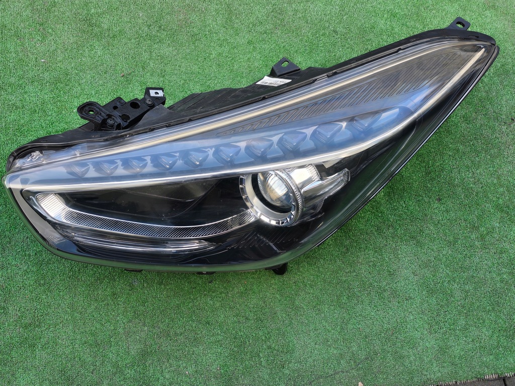 фото №1, Hyundai i40 lift лінза+ led лампа передня