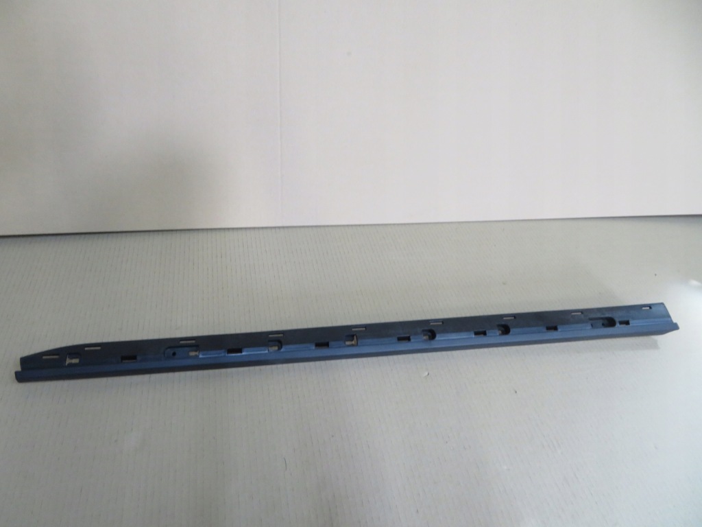 фото №1, Кронштейн накладки двері лівий перед renault clio v 808774699r