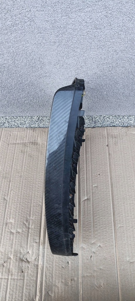 Решітка радіатора alfa romeo giulia карбон 156119585 решітка радіатора радіатора Ціна