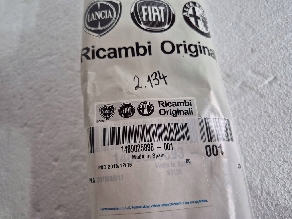 фото №6, Молдинг задний крышки багажника 1489025077 / 1489025898 fiat ulysse 01-10