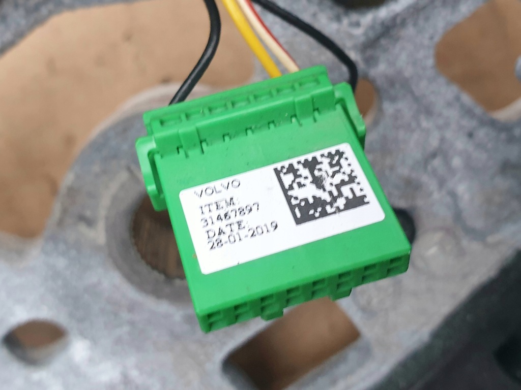 фото №8, Воздуховод кожа мультифункция volvo xc40 32227629