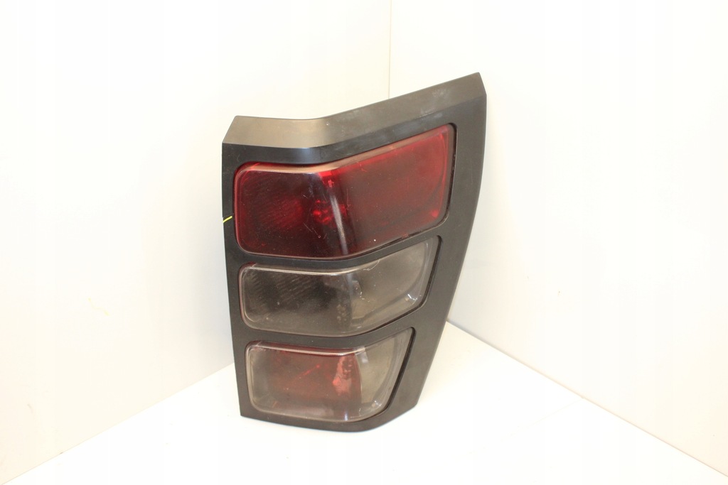 фото №10, Suzuki grand vitara ii лампа задня лампи задні права ліва комплект