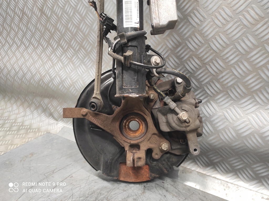 фото №9, Поворотный кулак левая амортизационная стойка ford transit courier