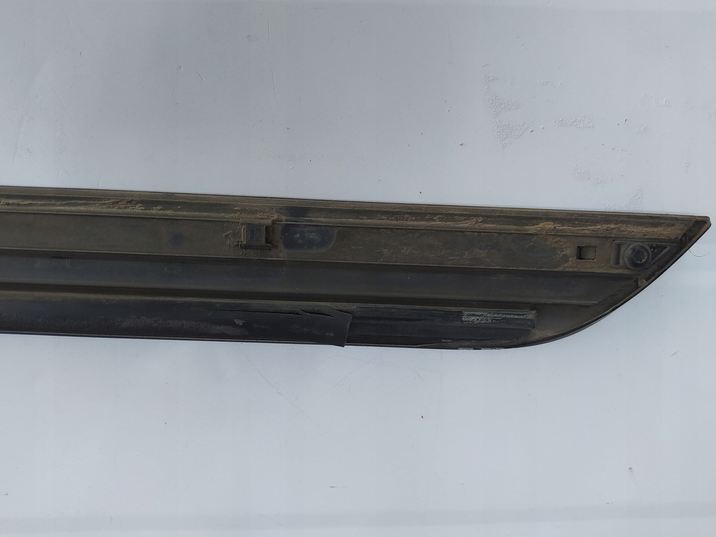 фото №6, Молдинг двері правий задня - audi a3 8p 5d lift