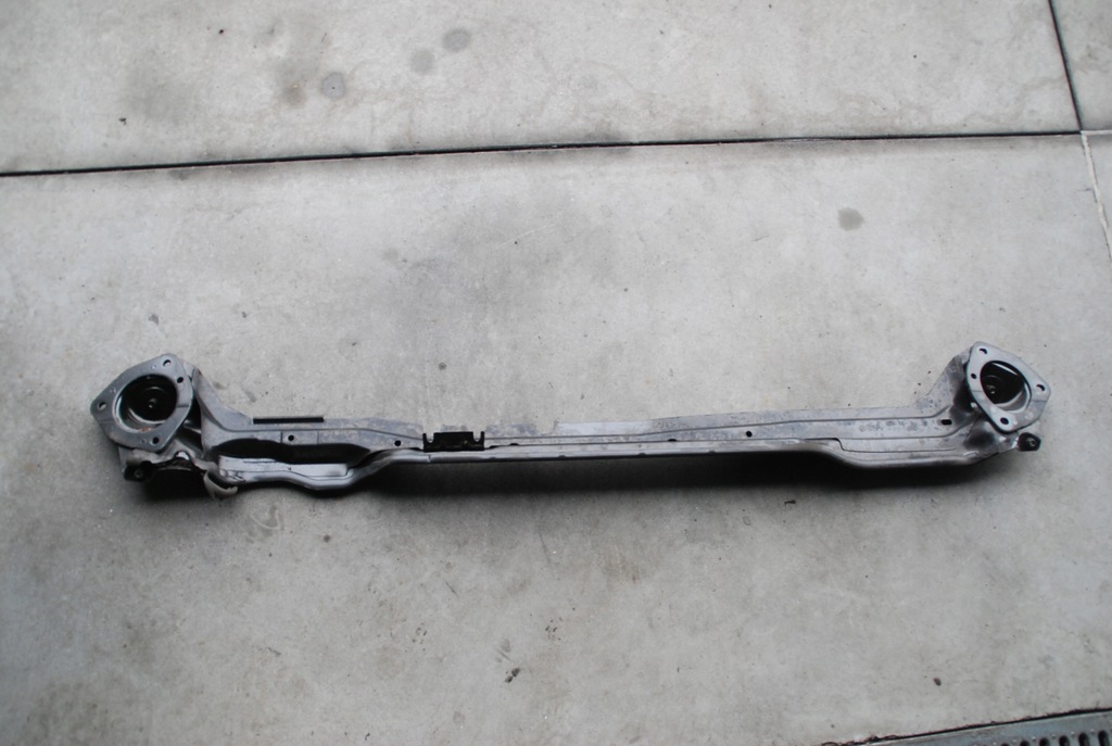 фото №3, Ford kuga ii mk2 распорка чашка балка