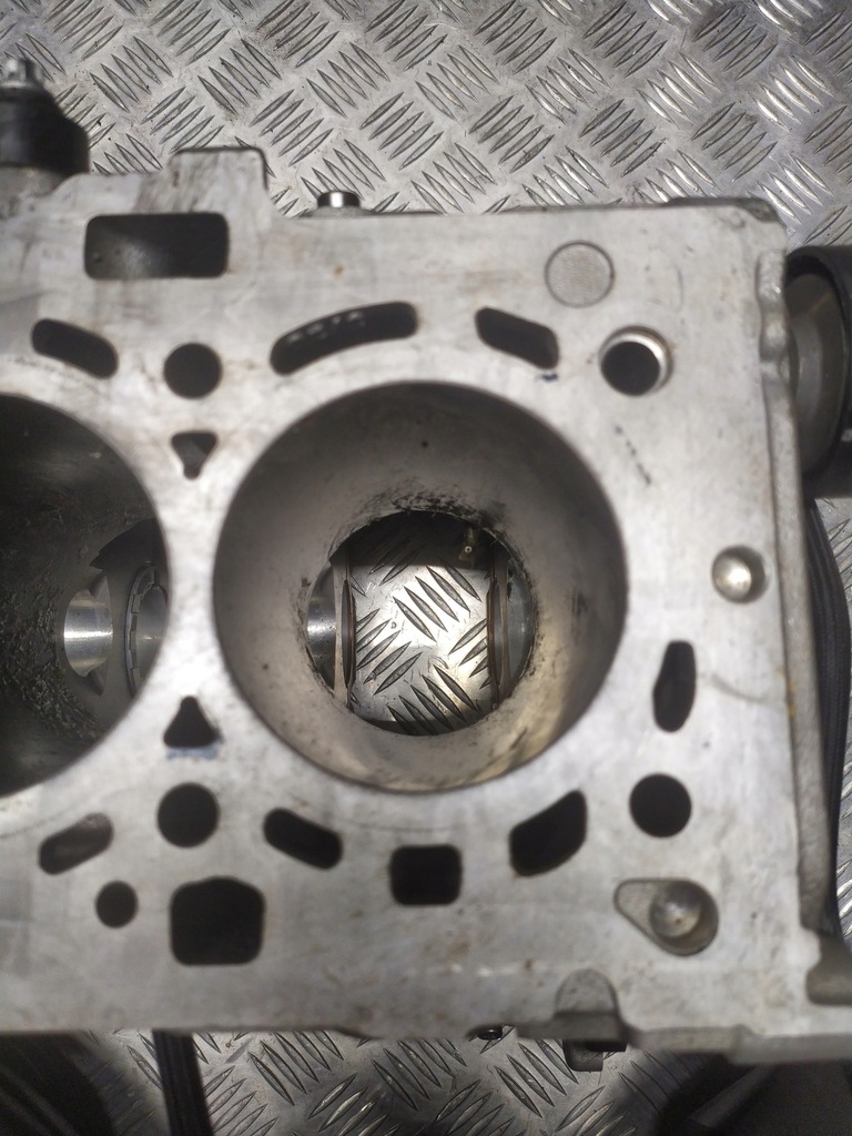 фото №7, Bmw 114i 116i f20 f21 316i f30 f31 блок двигуна 1.5 бензин b38b15a