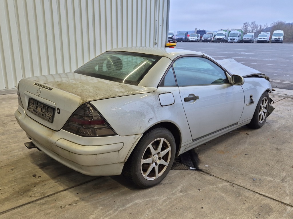 фото №12, R170 mercedes slk i бампер задняя крышка багажника лампа левая правая przed lub po рестайлинг