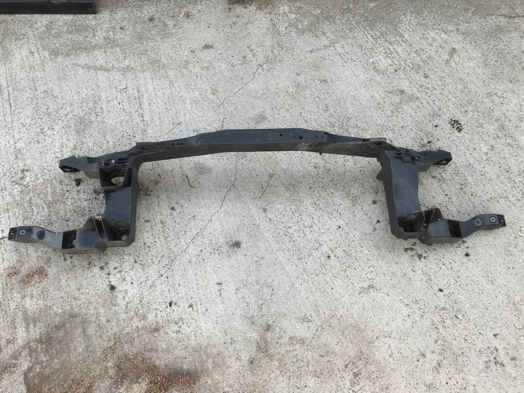 фото №1, Усилитель поперечина перед mercedes vito w447