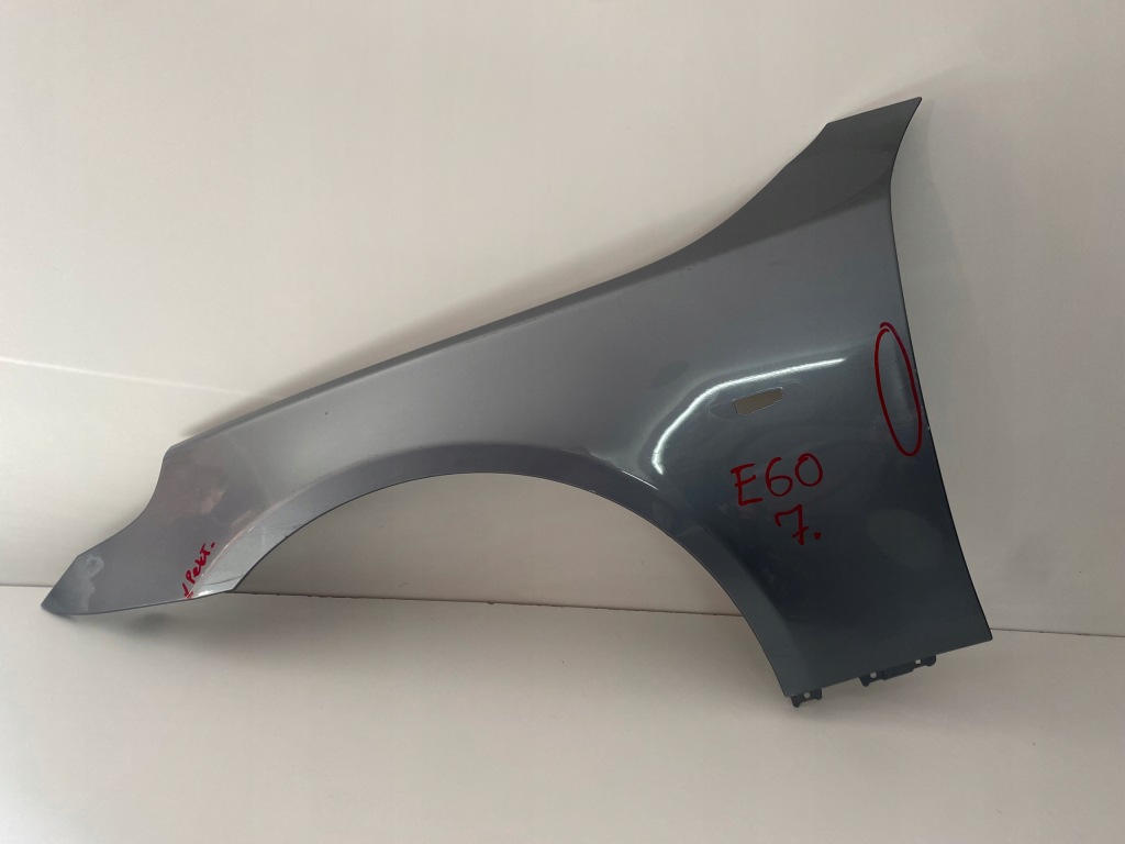 Купить Bmw 5 e60 e61 крыло  левое  передний оригинальный aluminiowy
