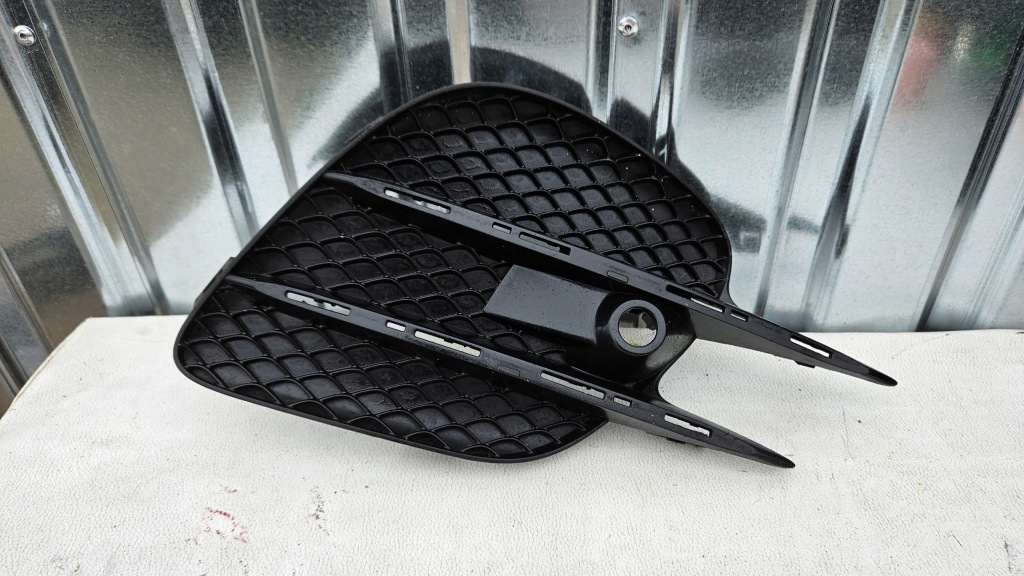 фото №1, Решётка бампера правая mercedes glc w253 coupe amg