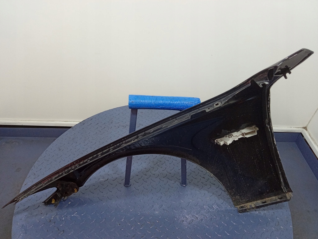 Bmw 5 f10 f11 крыло  перед правый  передний 416 carbonschwarz Киев