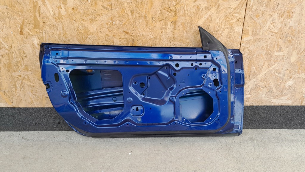 Mercedes slc slk w172 левая дверь перед передние с Разборки