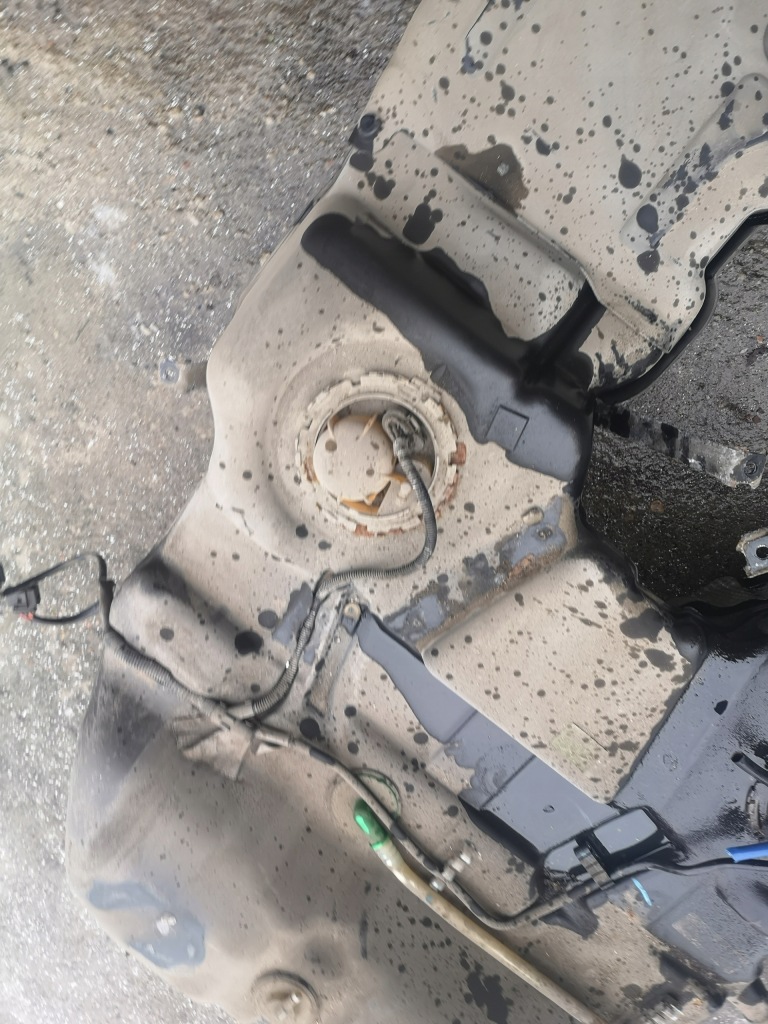 Бак топлива vw touareg 5.0 tdi насоса Недорого