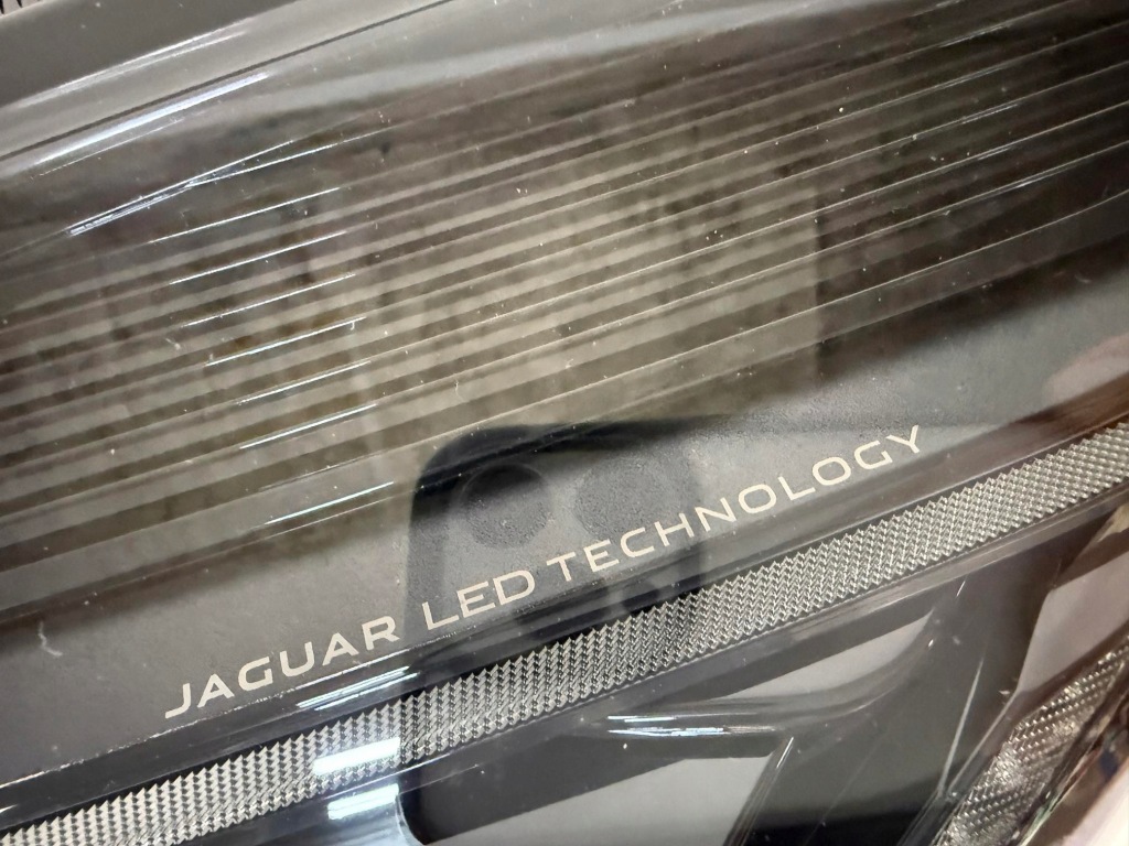 Купить Фара перед передняя левая jaguar e-pace x540 рестайлинг  full led m9c3-13w030-ed