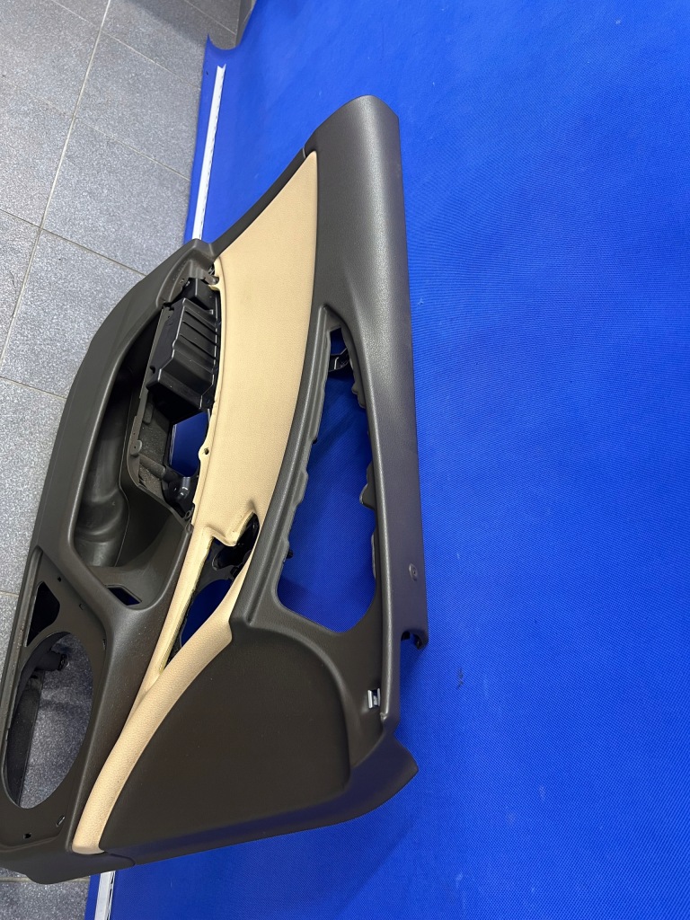 фото №4, Audi a6 c7 обшивка двері лівий перед