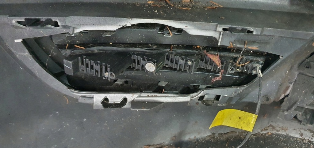 фото №13, Citroen c3 picasso бампер перед