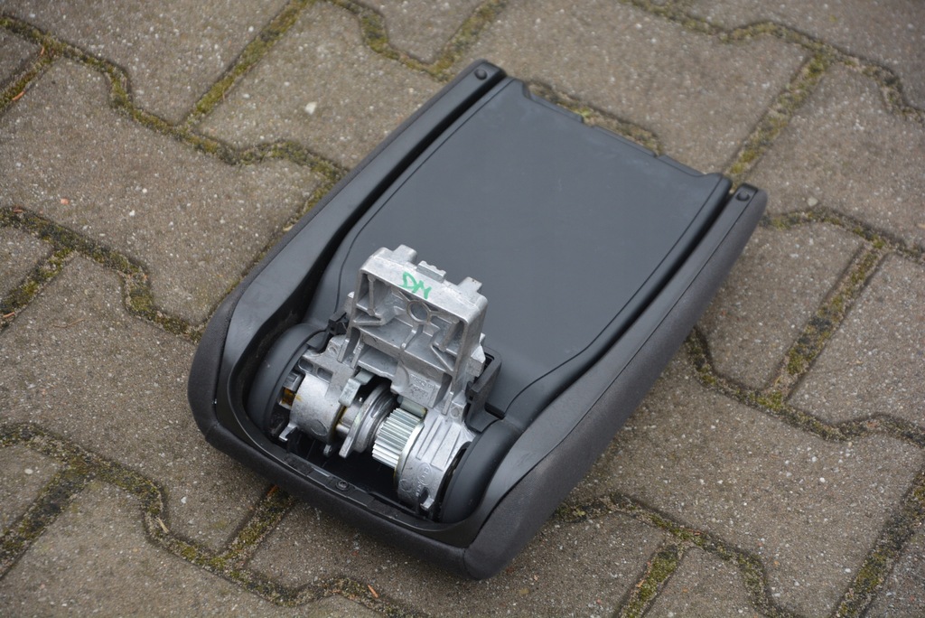 фото №9, Подлокотник тканевый раздвижной audi a6 c7 2013r