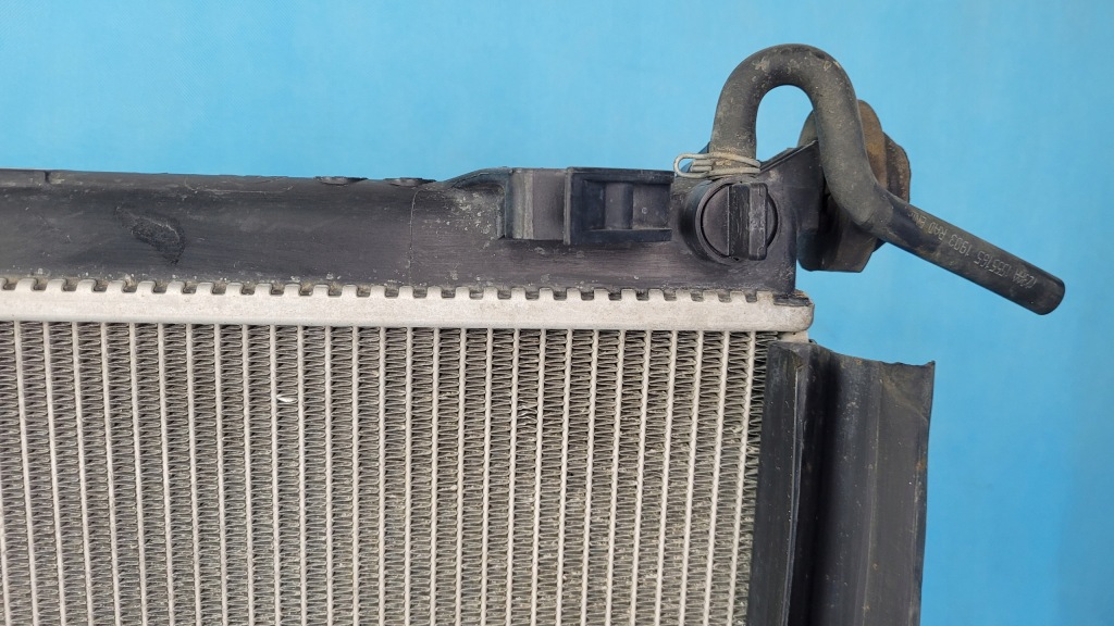 Dodge challenger sxt 19r радиатор воды m143308g 834031769a Цена