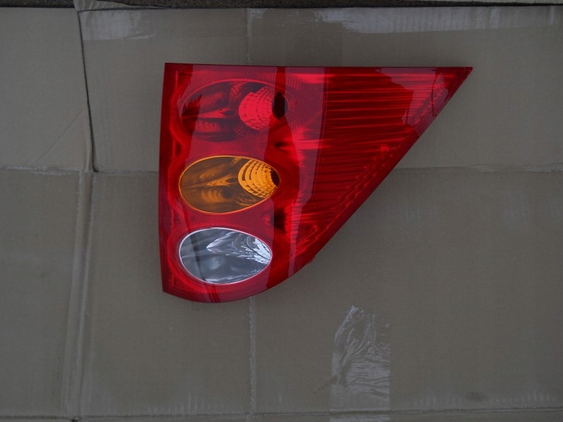 фото №1, Peugeot 1007 лампа задняя задняя правая