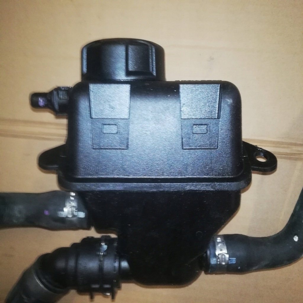 фото №4, 1713757557804 бачок расширительный bmw n63b44