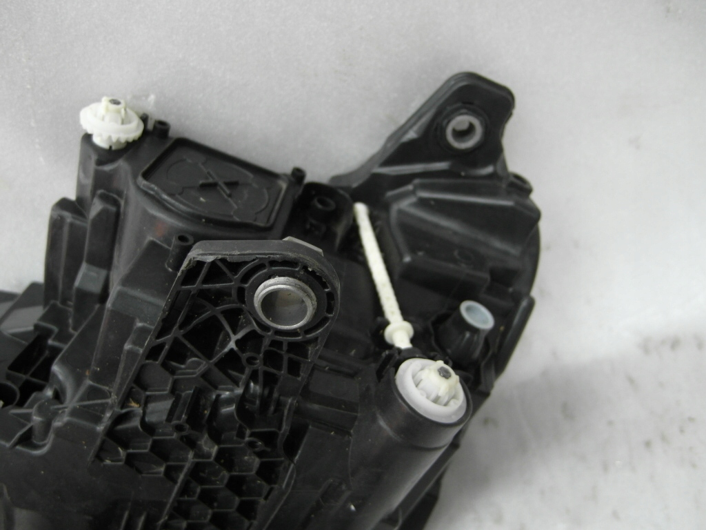 фото №2, Skoda kodiaq full led лампа передняя правая