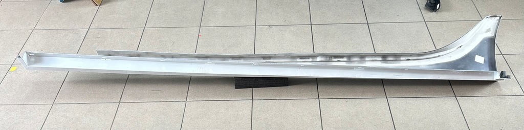 фото №10, Правая накладка молдинг порог порог jaguar xf gx63101d56