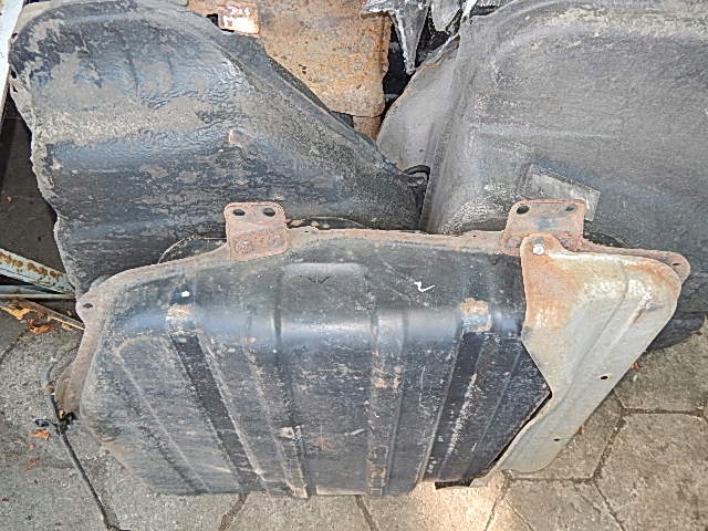 фото №9, Бак топлива bak toyota previa ii 2.4 vvti 00-06